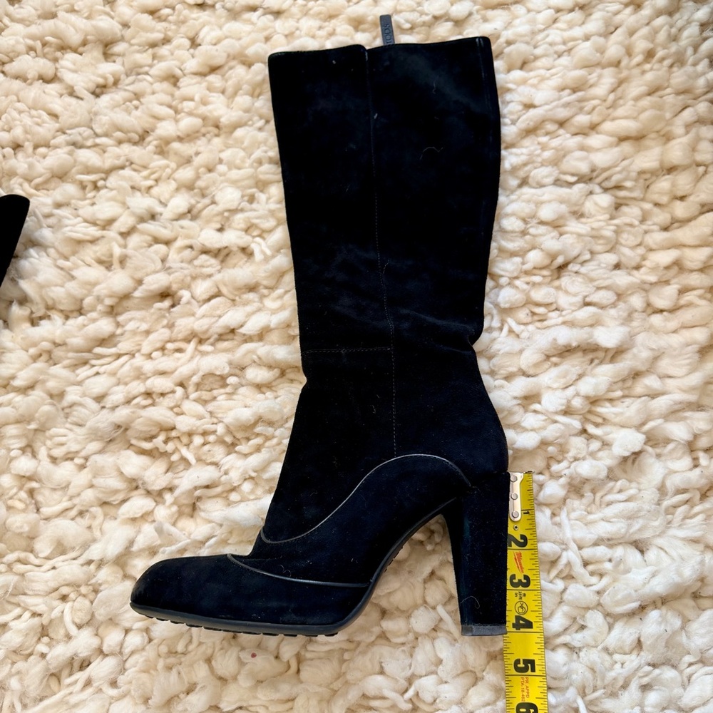 Tod's Black Knee-High Suede Heeled Boots - Picture 10 of 12